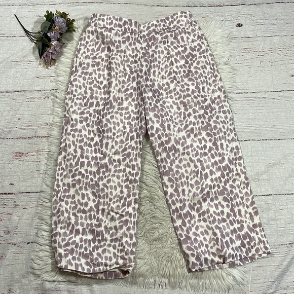 NWT J. Crew Pleated Straight Leg linen-blend pant in lilac giraffe print - Picture 2 of 11